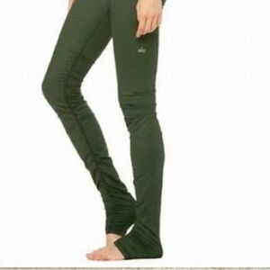 ALO Goddess green leggings size S